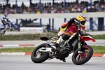 Victoria en Junior y gran actuación de Retuerta en el Supermotard de las Naciones